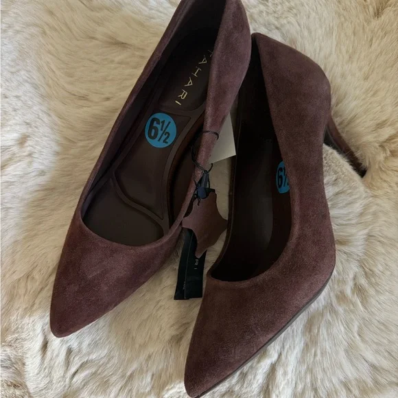 Tahari Enya Women's Brown Embossed Patent Leather Square Toe Heels Size 6.5 M - Picture 6 of 6